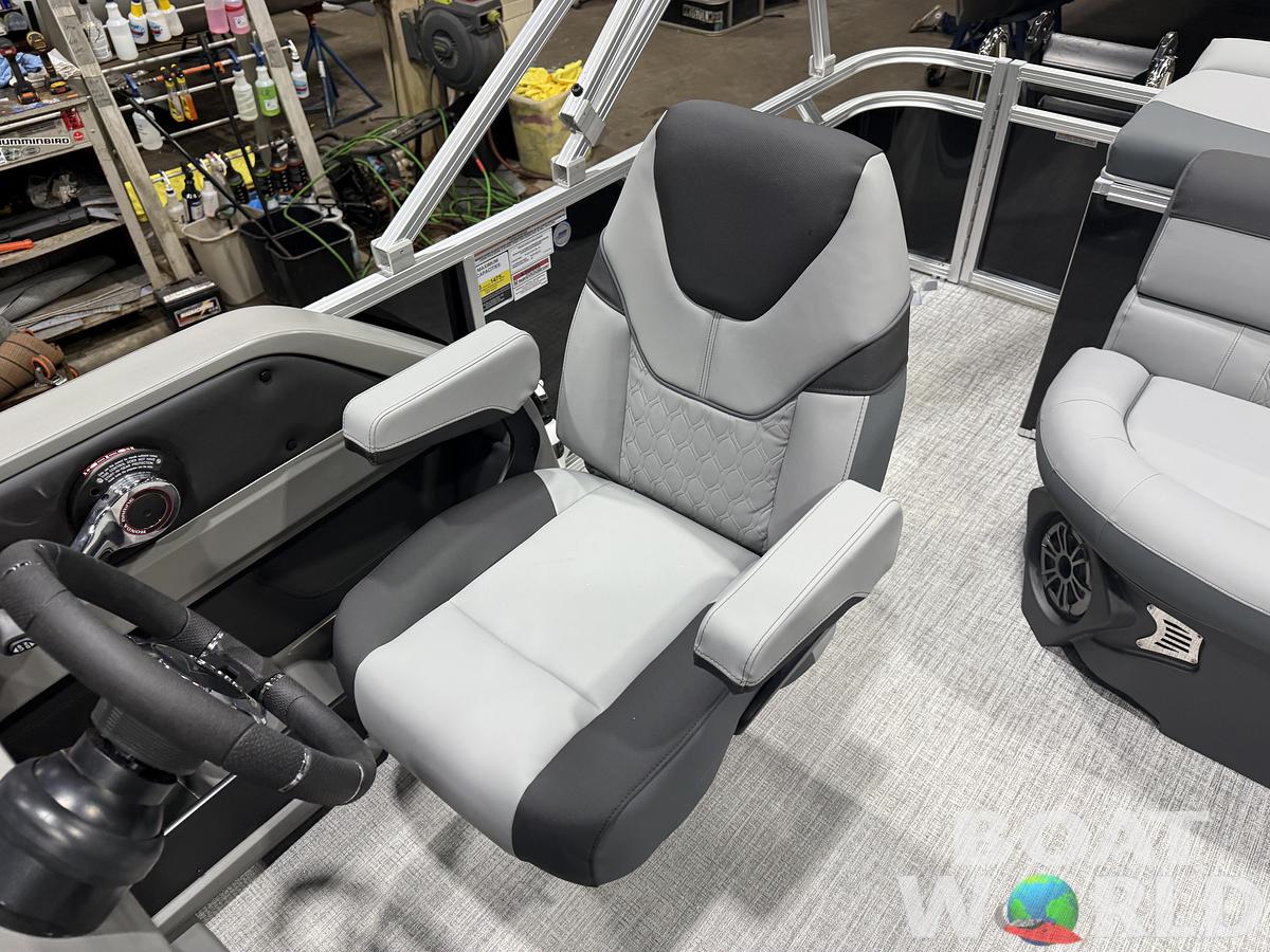 2026 Tahoe Pontoons LTZ 1985 Cruise Pontoon