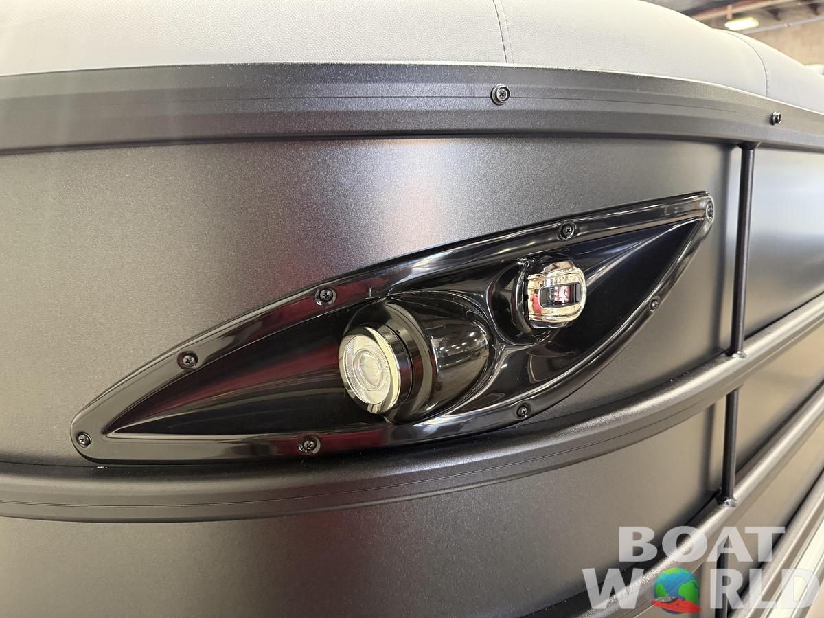 2027 Bentley Legacy 223 QSB Swingback Tritoon $55995