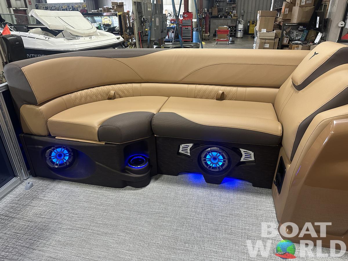 2025 Tahoe Pontoons LTZ 2385 Swingback (VRB) Windshield Tritoon & Honda 4-Stroke EFI