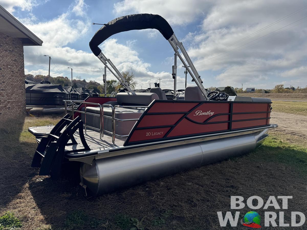 2026 Bentley Pontoons Legacy 200 Swingback