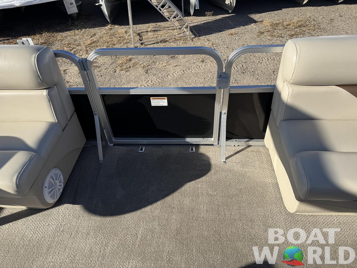 Used 2012 SunChaser Oasis 820 Pontoon