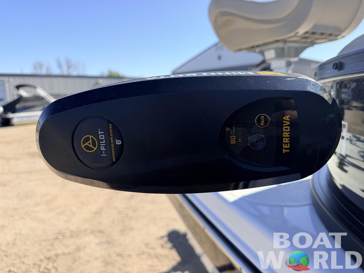 Used 2021 Hurricane Fun Deck 198 with 140HP Suzuki & Tandem Axle Trailer -$31,995
