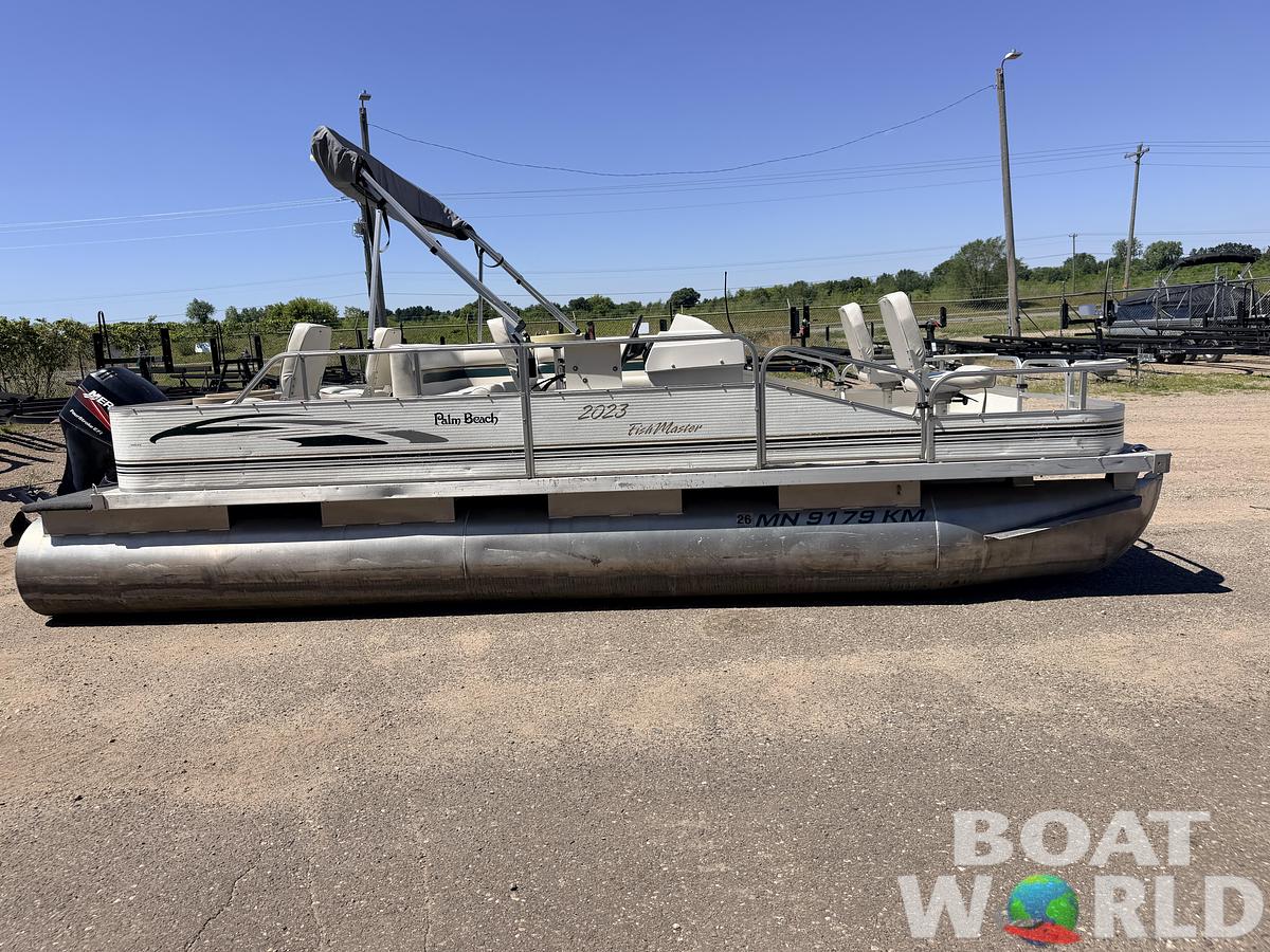 Used 2010 Palm Beach 2023 Fishmaster & 60HP Mercury 4Stroke -$12,995