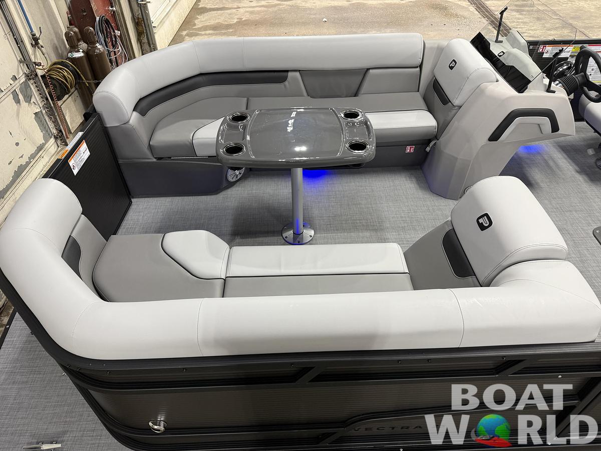2026 Princecraft Vectra 23 RL Dinette Swingback Pontoon