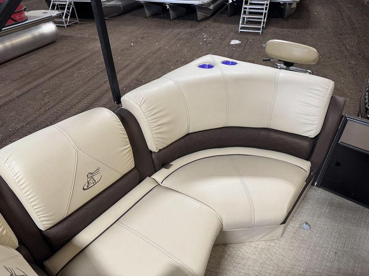 Used 2018 Misty Harbor Boats Skye SR S-2385SE Pontoon