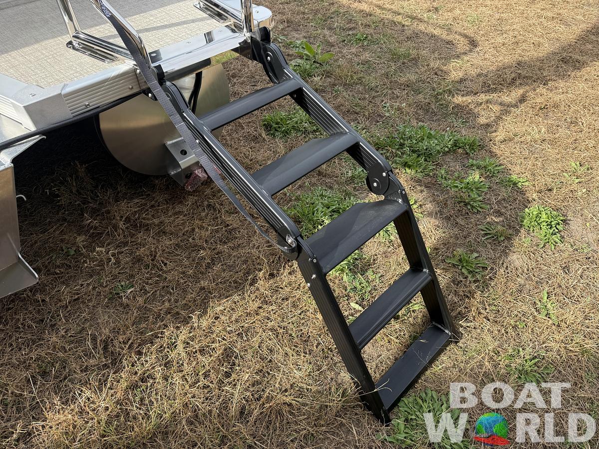 2026 Tahoe LTZ 2185 Cruise Pontoon