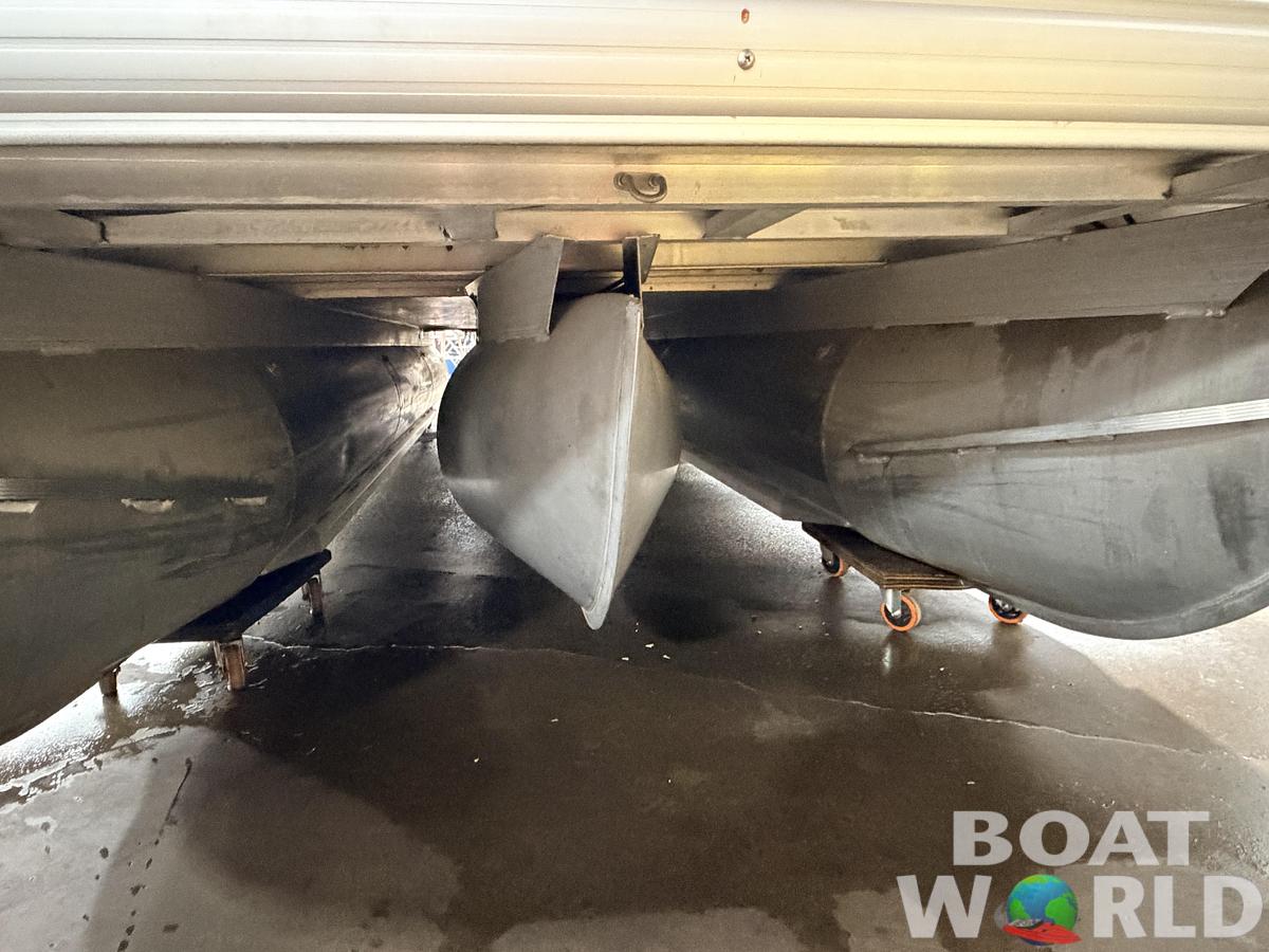 Used 2017 Sun Tracker  Party Barge 22 150HP Tritoon $34,995