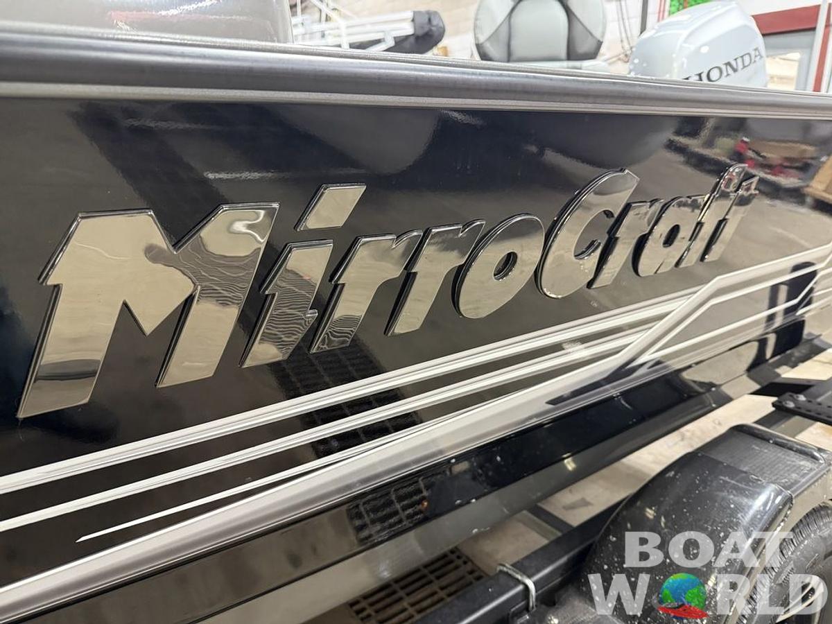 2025 MirroCraft Holiday 168 & Honda 90HP 4-Stroke EFI
