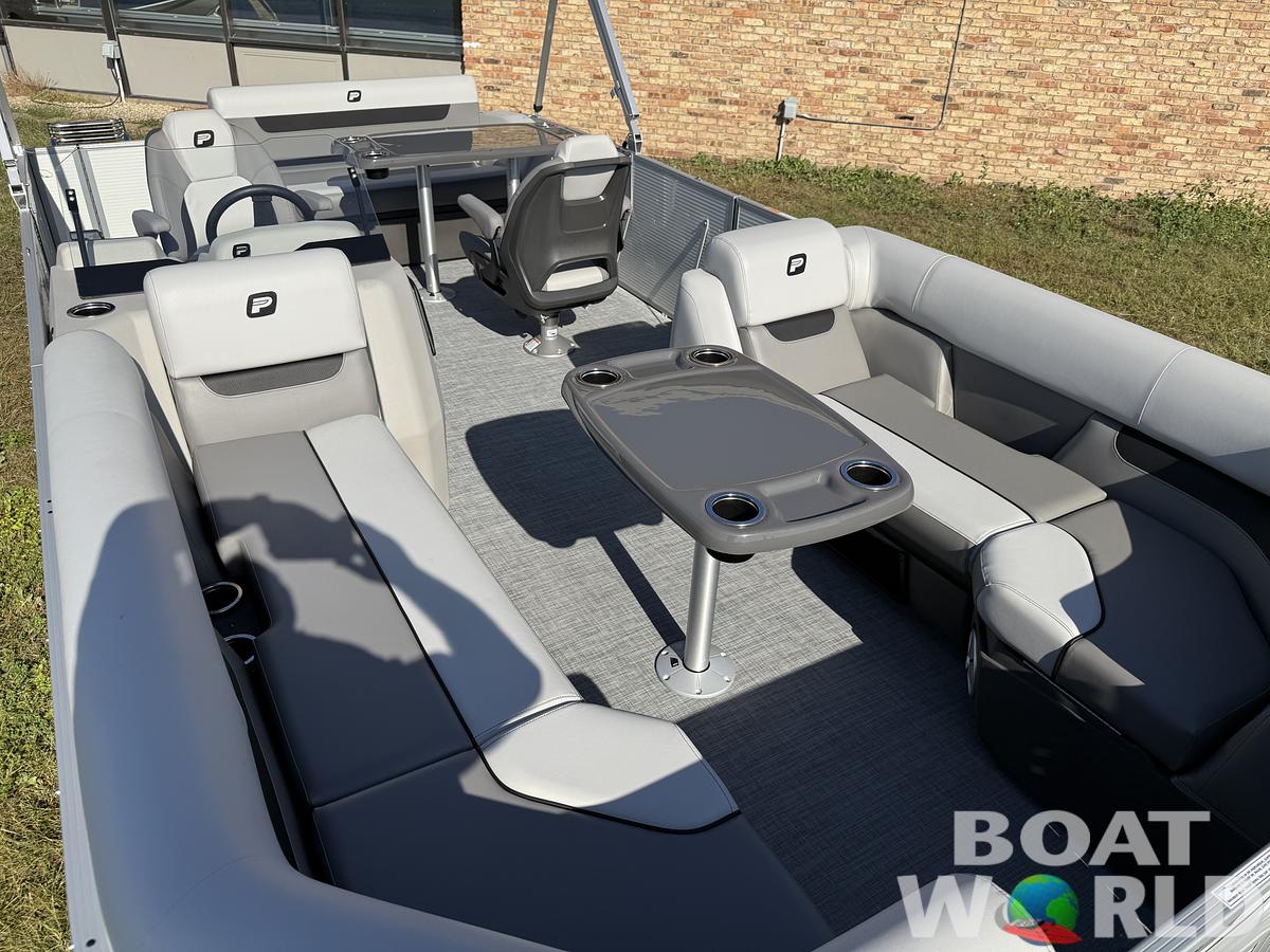 2026 Princecraft Vectra 23 RL SS Swingback Pontoon & Mercury 4-Stroke EFI