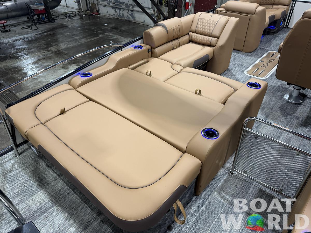 2026 Tahoe Pontoons Cascade 2385 Swingback (VRB) Tritoon 