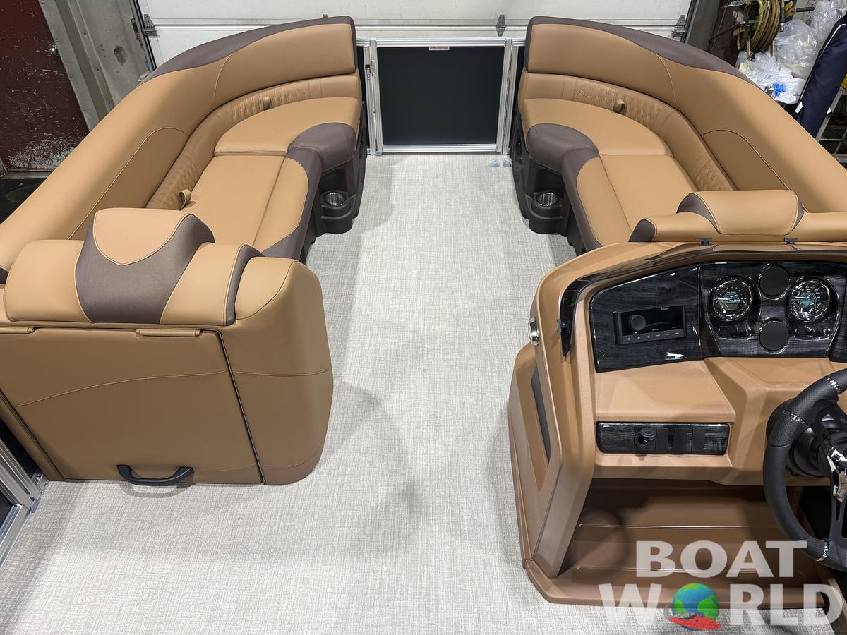 2025 Tahoe Pontoons LTZ 2385 Cruise Rear Bench (CRB) 