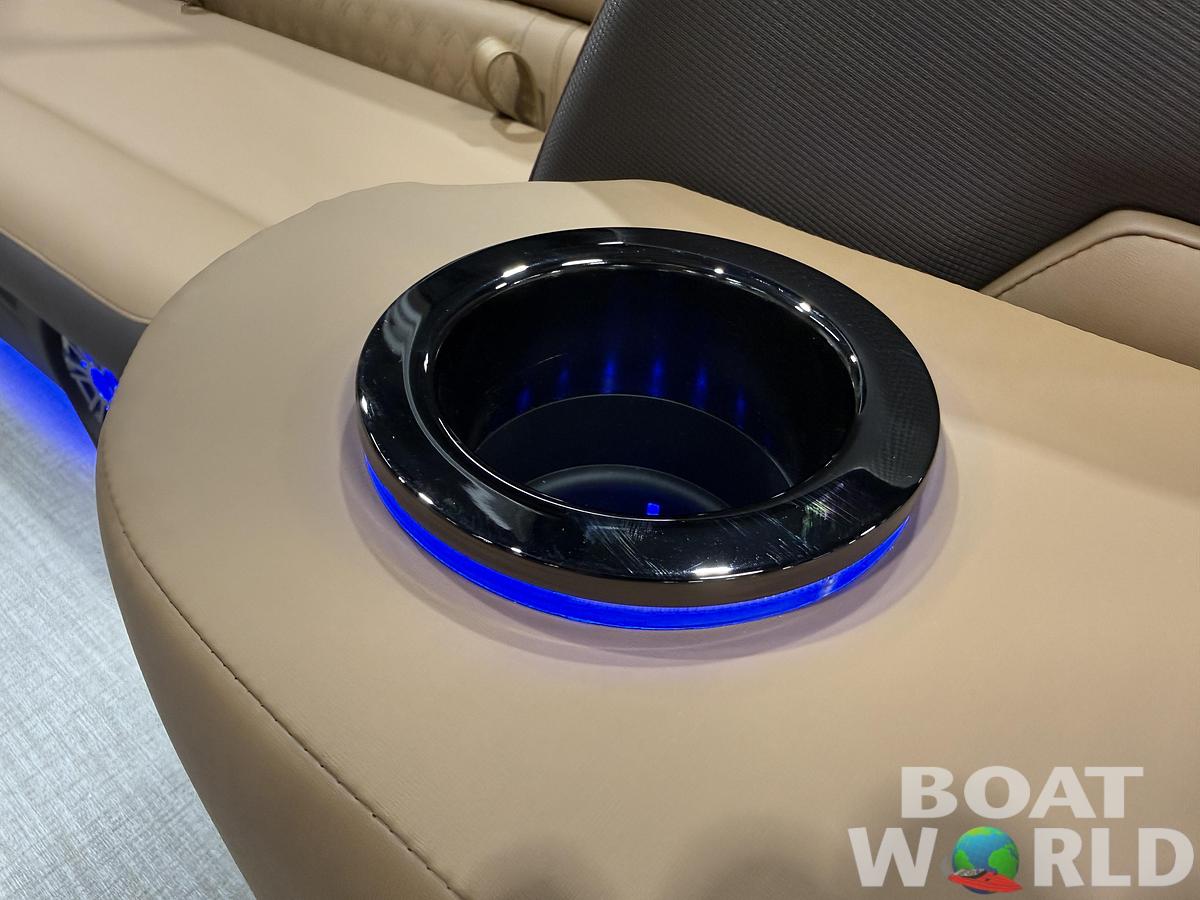 2027 Tahoe LTZ 2385 Quad Lounge & 4-Stroke $42995