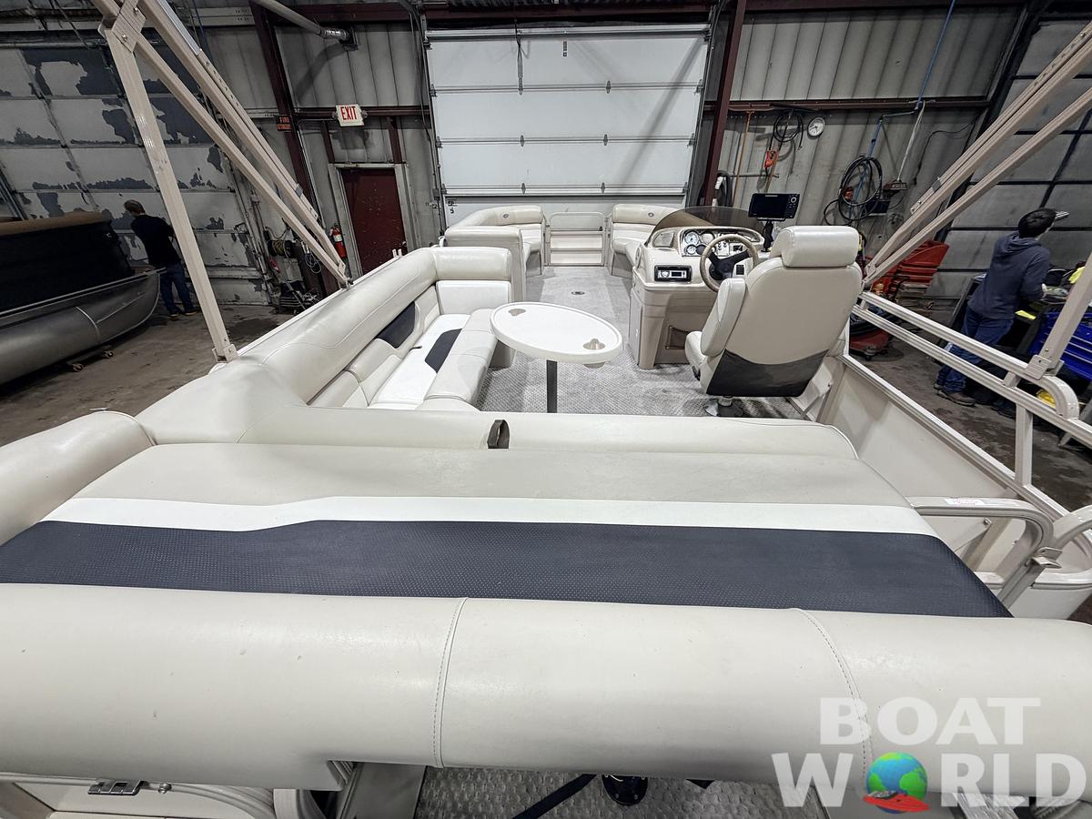 Used 2006 SmokerCraft 8522 Cruise Pontoon & 60HP Yamaha 4-Stroke - $14,995
