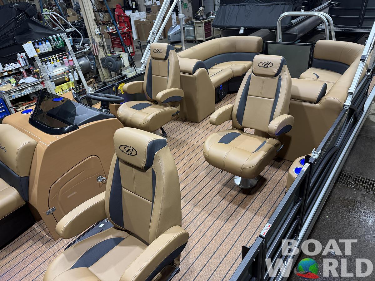 2026 Bentley Legacy 223 Navigator DL Quad Lounge Tritoon $51995