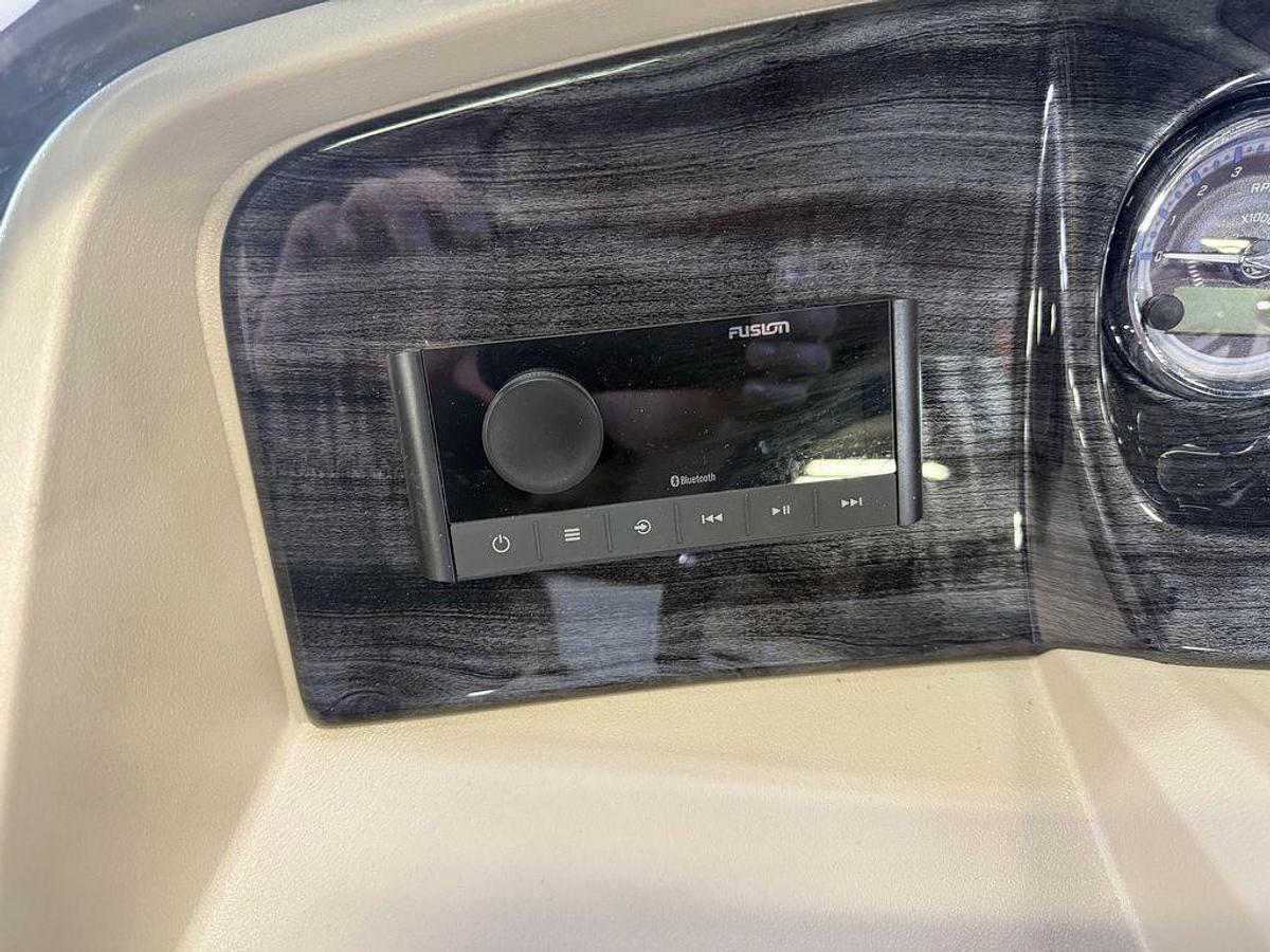 2025 Tahoe Pontoons LTZ 2385 Elite Cruise & Honda 4-Stroke EFI