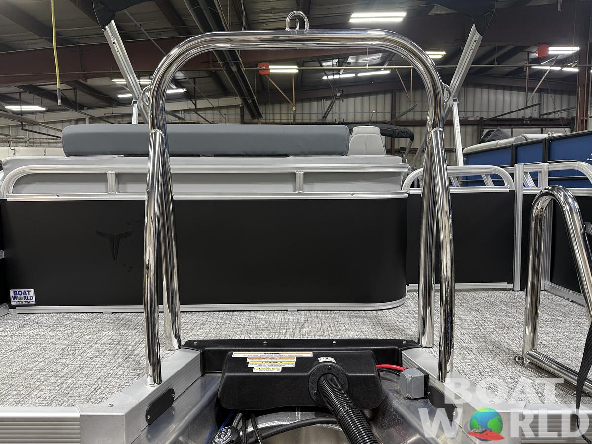 2025 Tahoe Pontoons LTZ 2385 Swingback (VRL) Tritoon & Honda 4-Stroke EFI