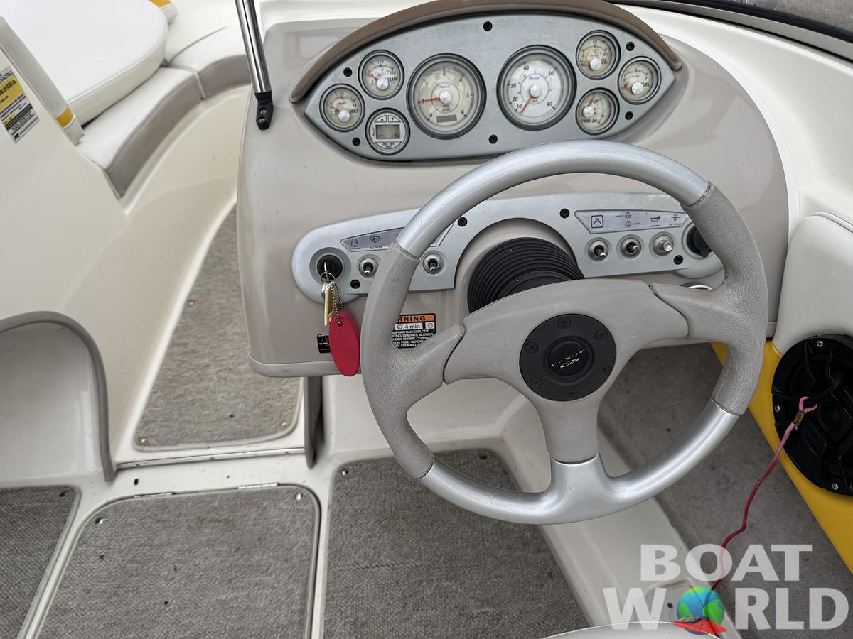 Used 2004 Maxum 1800 SR3 Runabout