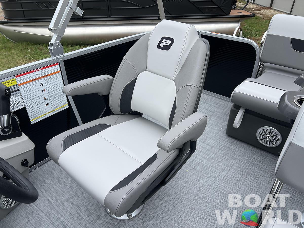 2026 Princecraft Vectra 23 RL Dinette Swingback Pontoon