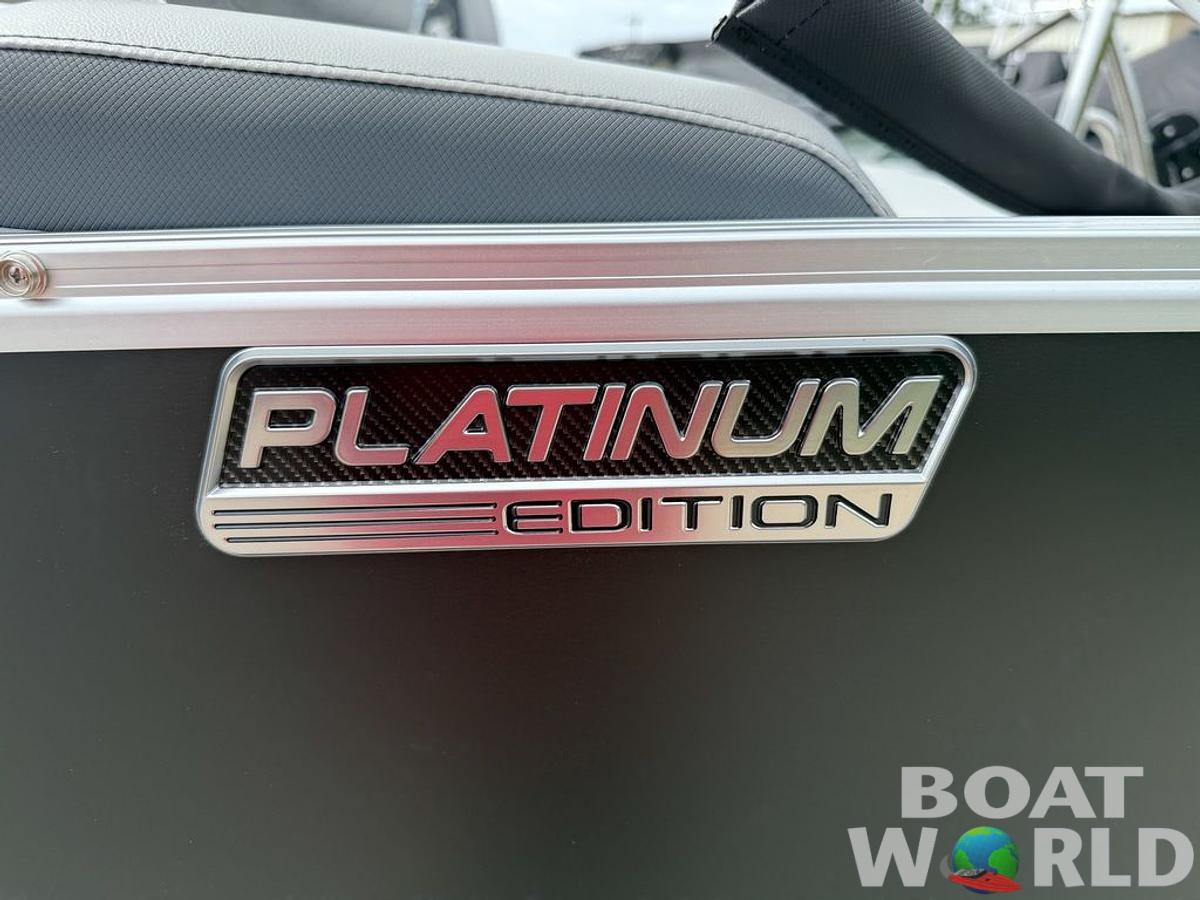 2025 Tahoe Pontoons LTZ 2385 Quad Lounge Shift Flip & Honda 4-Stroke EFI