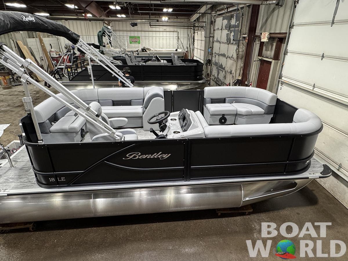 2026 Bentley Pontoons 200 LE Cruise 