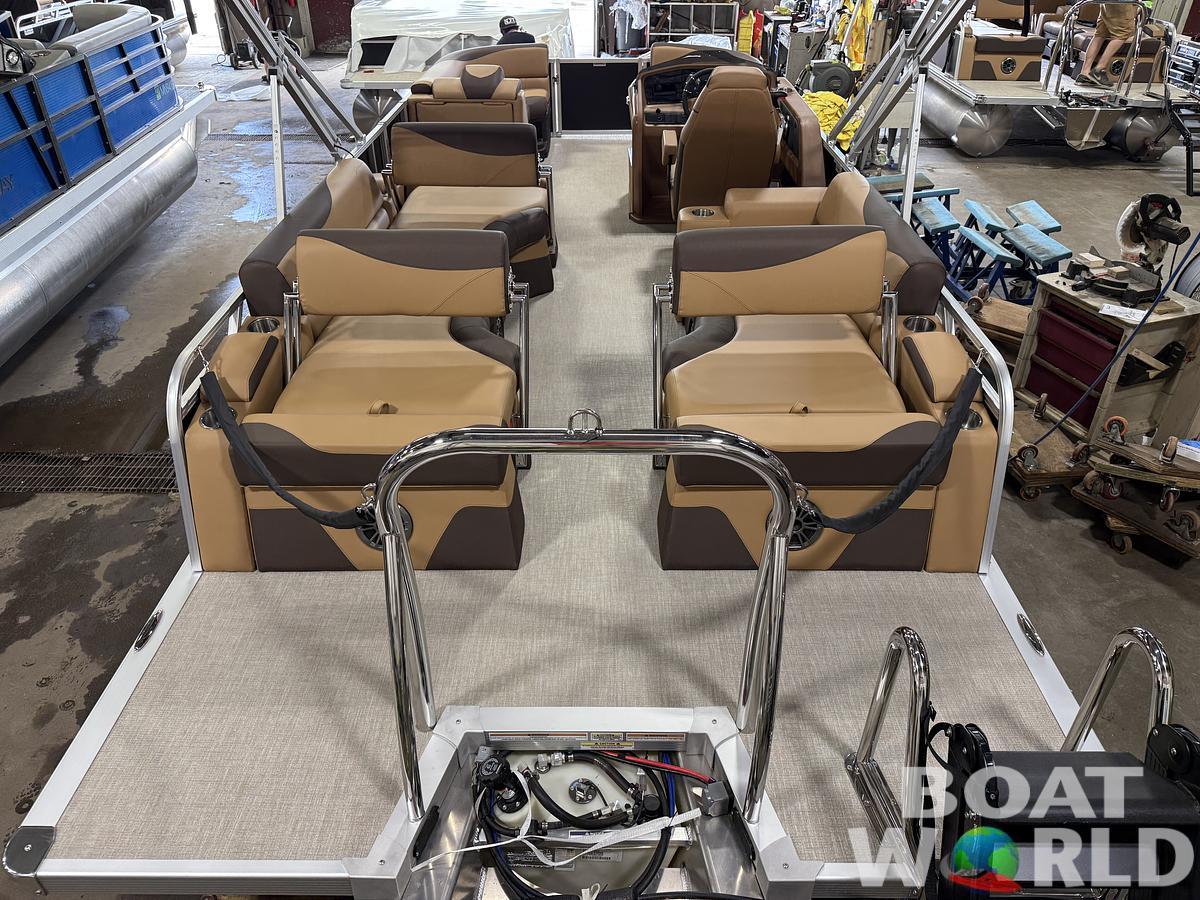 2025 Tahoe Pontoons LTZ 2385 Quad Lounge Shift Flip & Honda 4-Stroke EFI