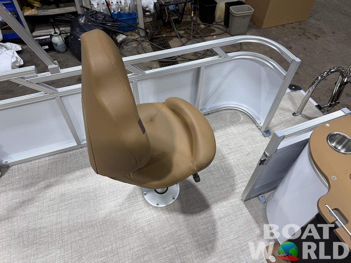 2026 Tahoe Pontoons Sport 2185 Rear Fish 