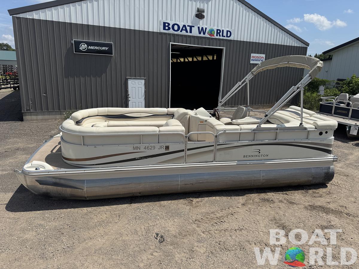 Used 2004 Bennington 2250 RL