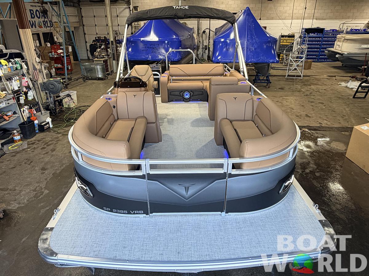 2026 Tahoe Sport 2385 VRB Swingback Tritoon $47995