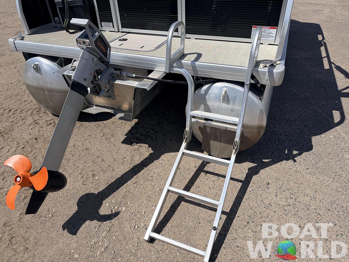 Used 2020 Princecraft Brio E 17 Pontoon & Torqueedo Electric Outboard - $19,995