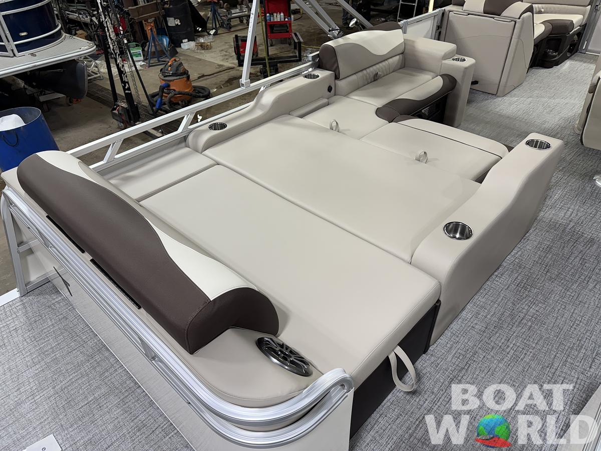 2025 Tahoe Pontoons LTZ 2385 Swingback (VRL) & Honda 4-Stroke EFI