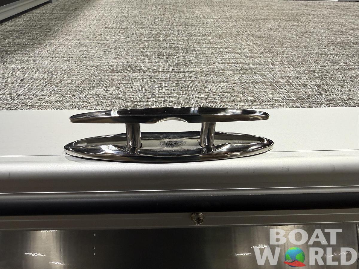 2026 Tahoe LTZ 2385 Quad Lounge & 4-Stroke $38995