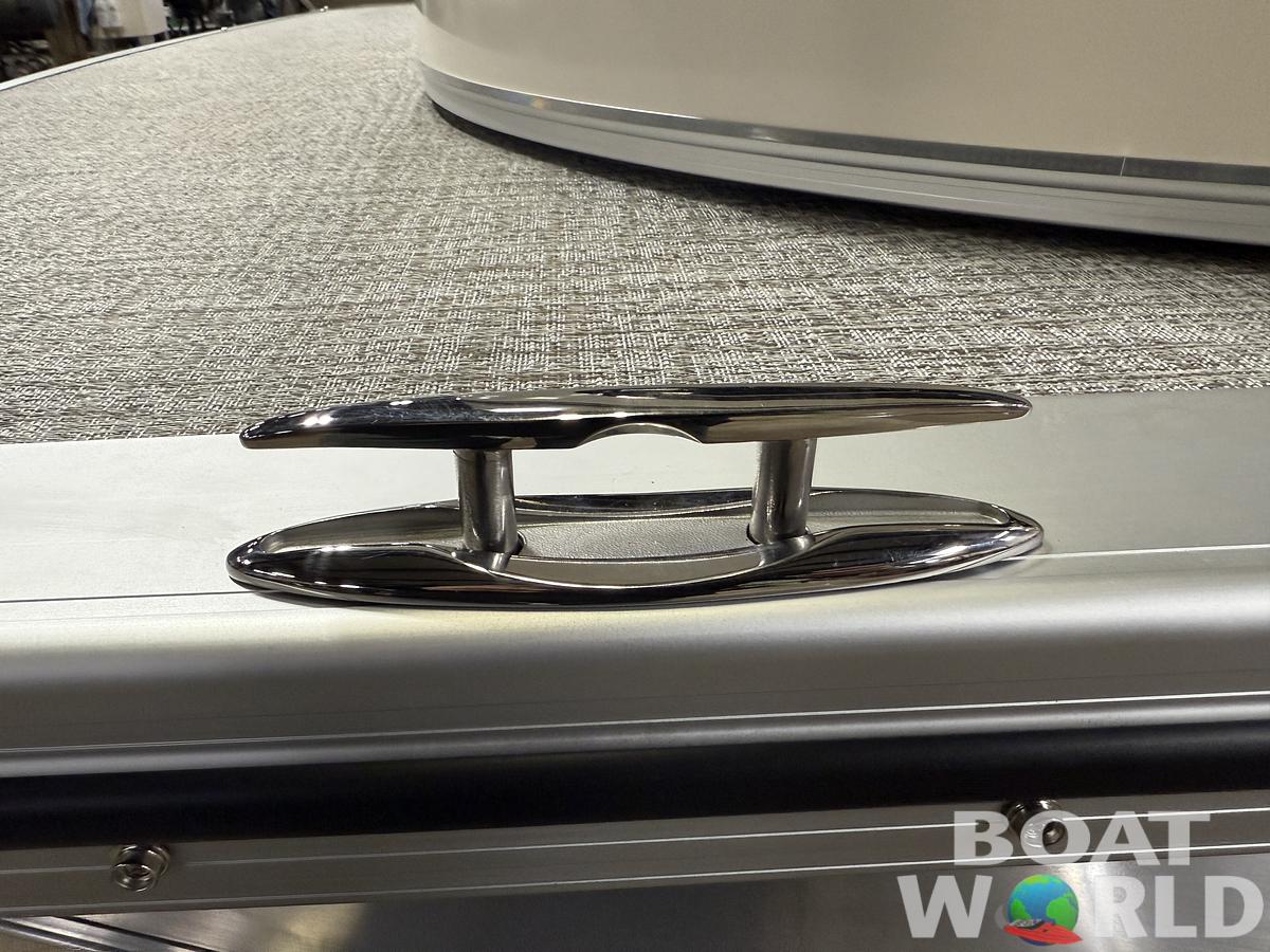 2025 Tahoe Pontoons LTZ 2385 Swingback (VRL) & Honda 4-Stroke EFI