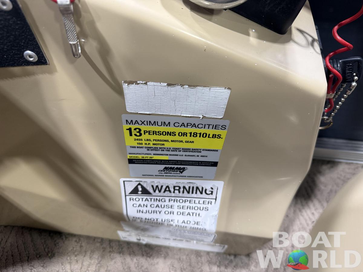 Used 2009 Bennington 2577 Cruise Pontoon