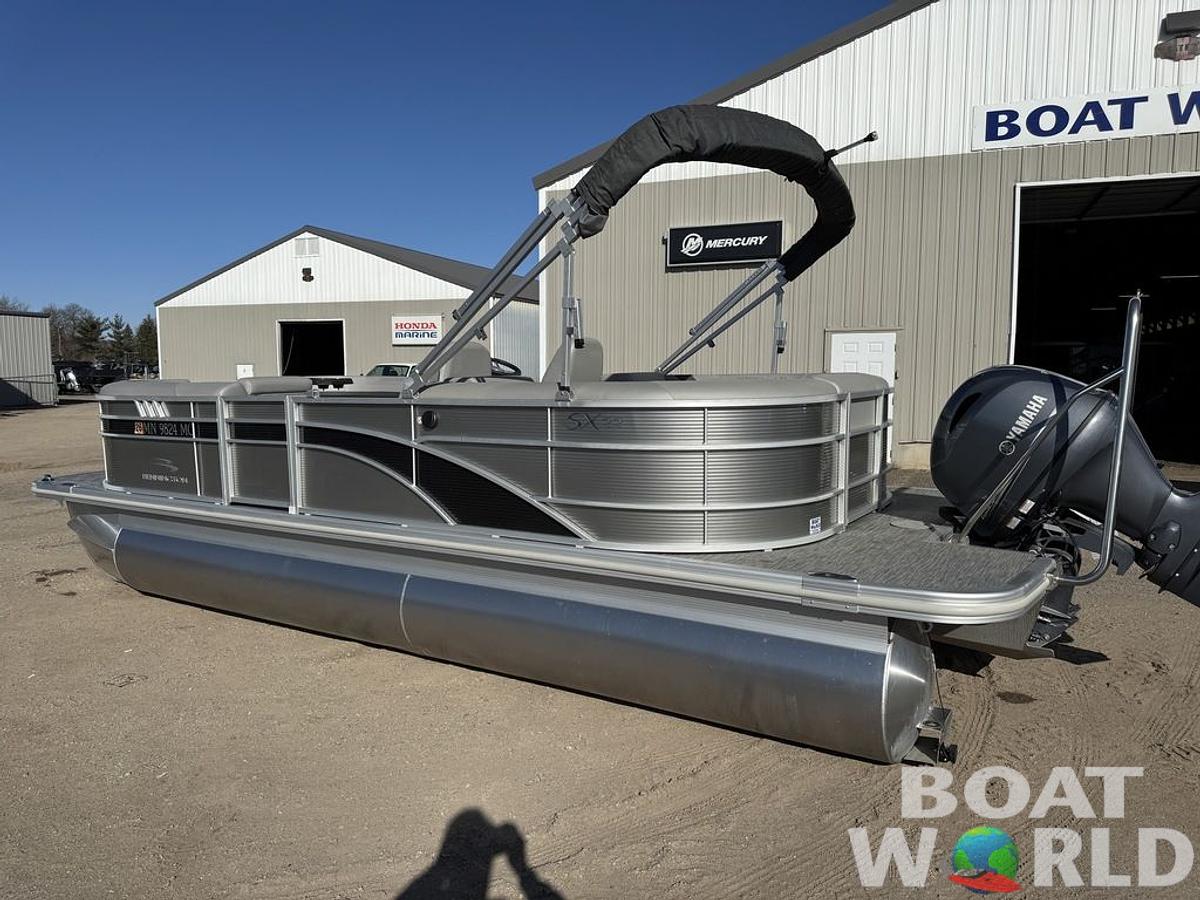 Used 2021 Bennington 22 SSRX Pontoon & 115HP Yamaha
