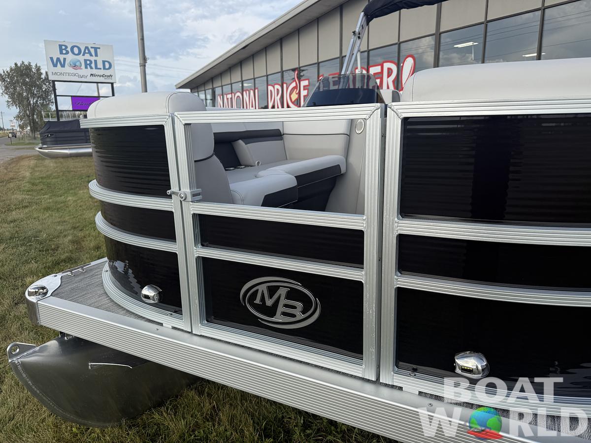 2026 Montego Bay 8522 Swingback Deluxe Pontoon