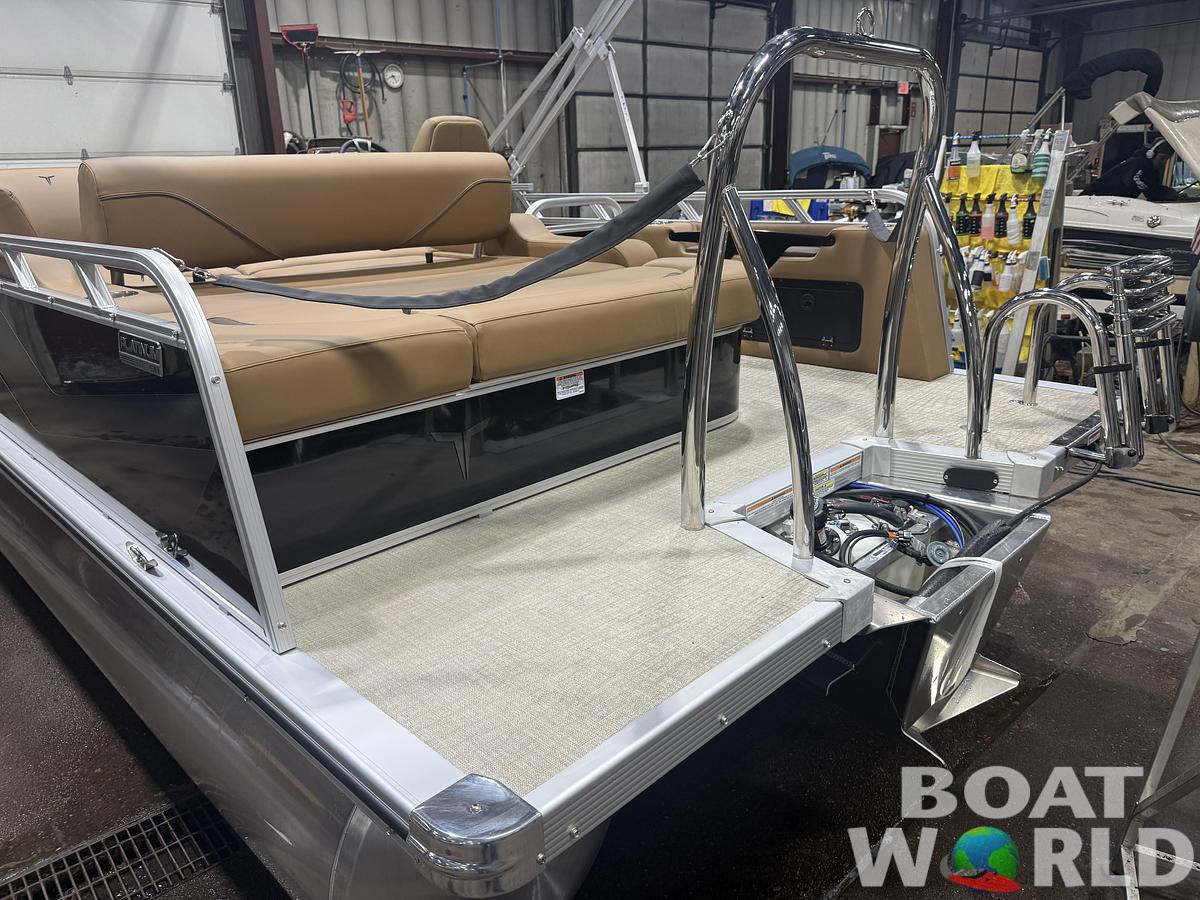 2026 Tahoe Pontoons Sport 2185 Swingback (VRB)