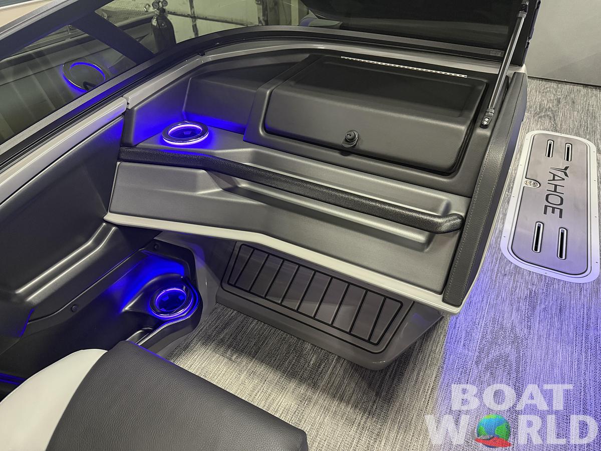 2026 Tahoe Pontoons Grand Tahoe 2585 Elite Windshield Tritoon & Mercury 400HP V10