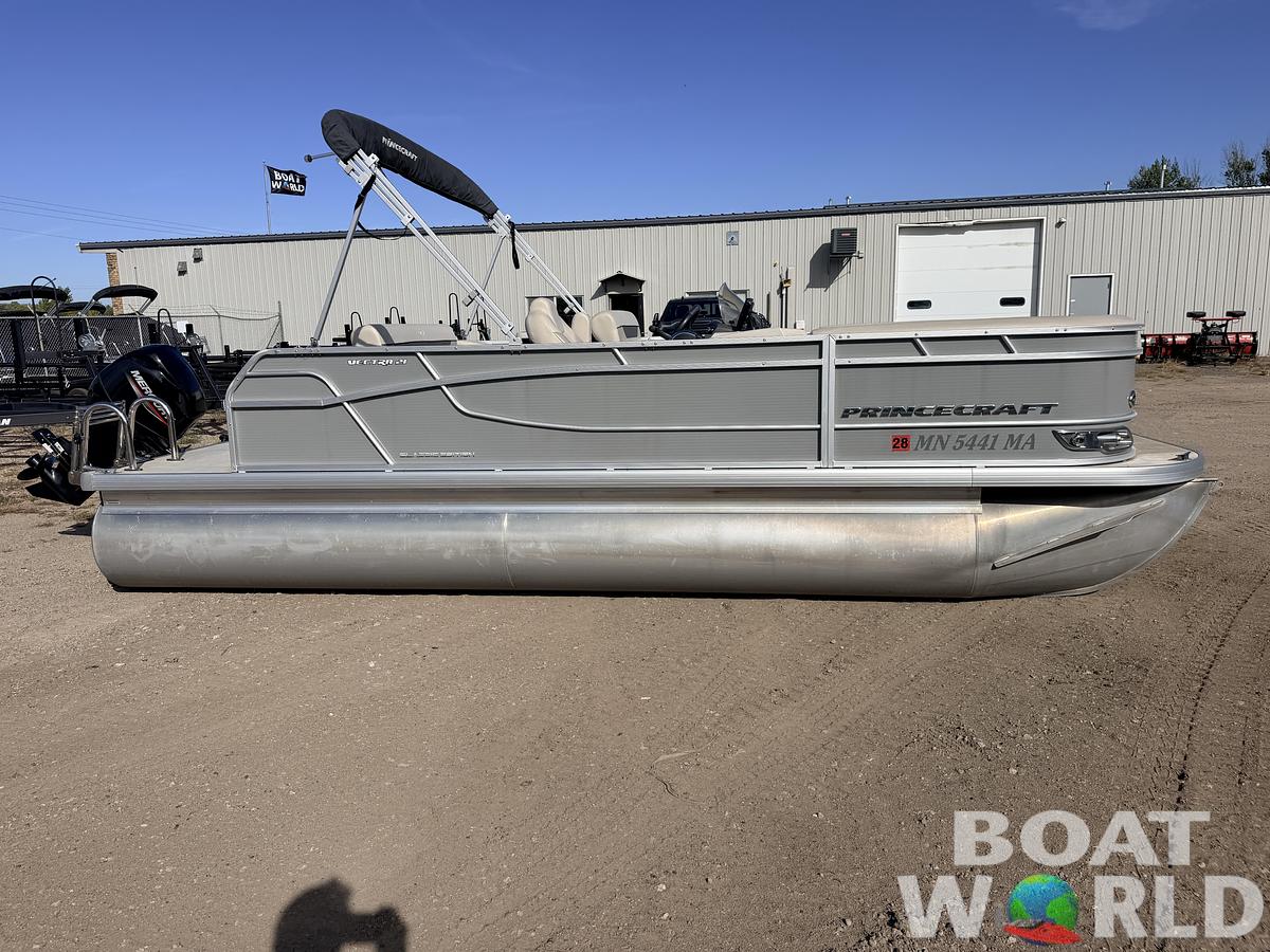 Used 2020 Princecraft Vectra 21 Rear Lounge Dinette Pontoon & 60HP Mercury 4Stroke -$24,995