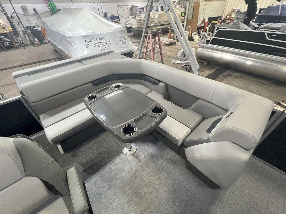 2025 Princecraft 21 Sportfisher 2-S Pontoon & Mercury 4-Stroke EFI