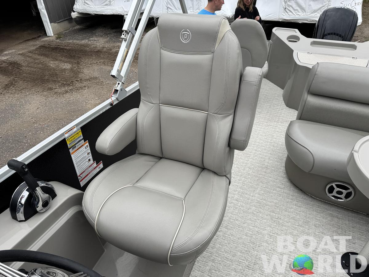 Used 2018 Premier 220 Explorer Pontoon