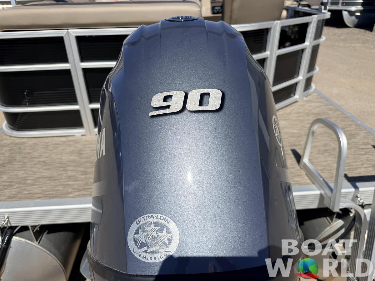 Used 2023 Bennington 20 SX Cruise & 90HP Yamaha 4Stroke - $31,995