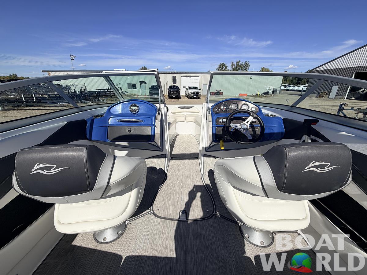 Used 2017 Rinker QX19 Bowrider & 250HP 4.5L V6 Mercruiser -$17,995