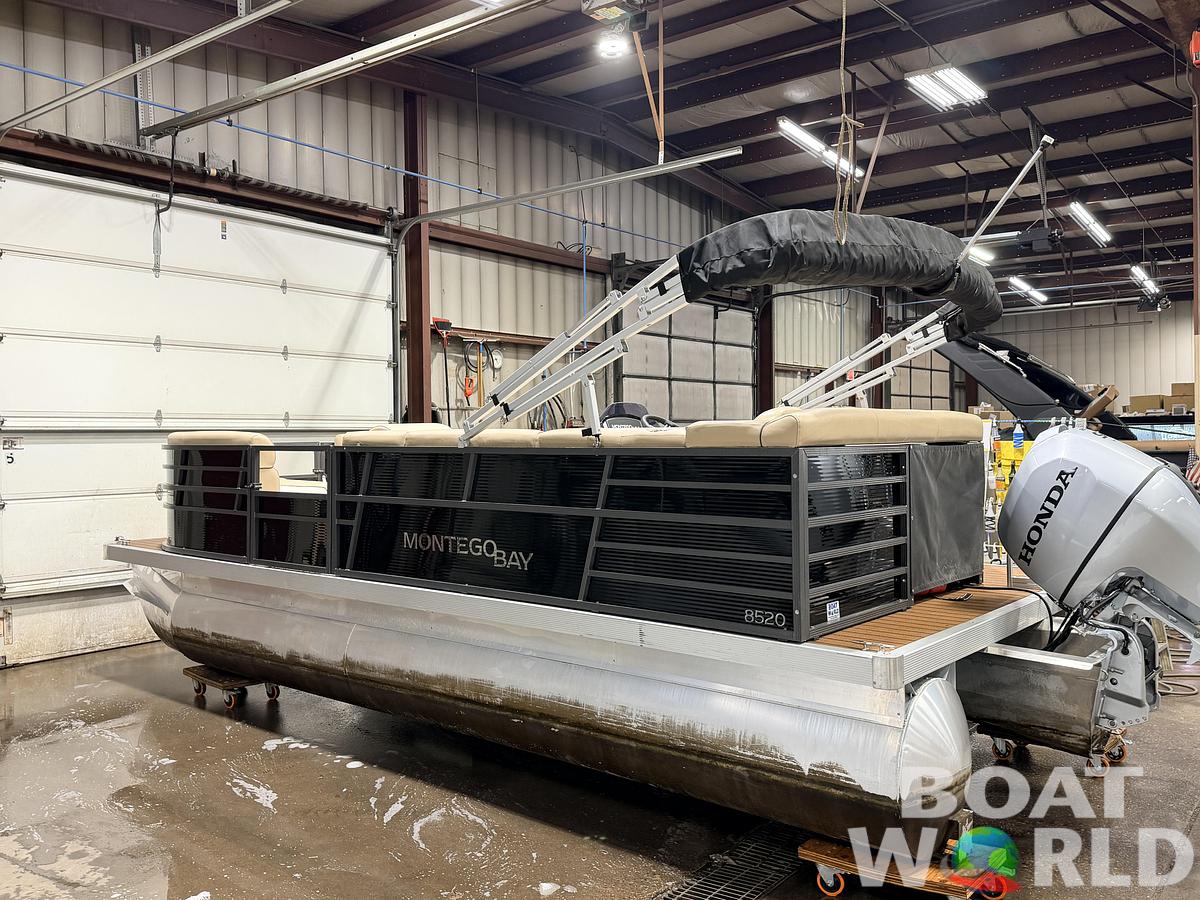 Used 2020 Montego Bay C8520 Cruise DLX