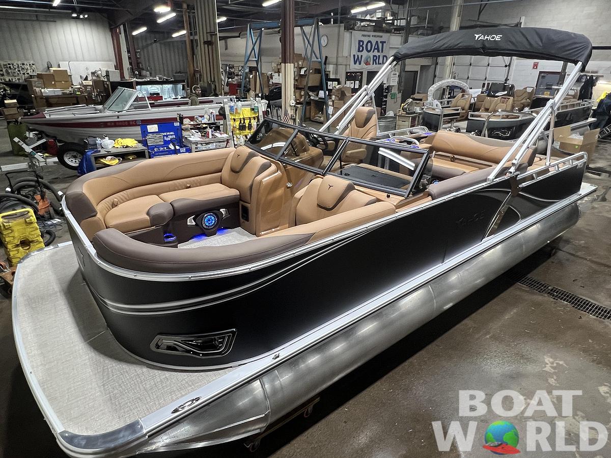 2026 Tahoe Pontoons LTZ 2385 Swingback (VRB) Windshield Tritoon