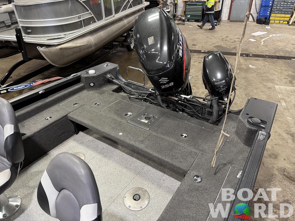 Used 2021 Lund 1875 Impact XS with 150HP Mercury Pro XS Fourstroke EFI