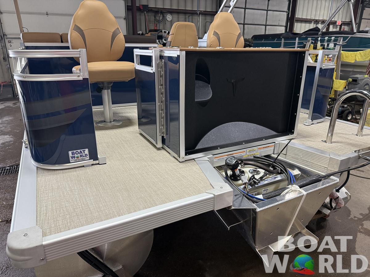 2026 Tahoe Pontoons Sport 2385 Rear Fish & Honda 4-Stroke EFI