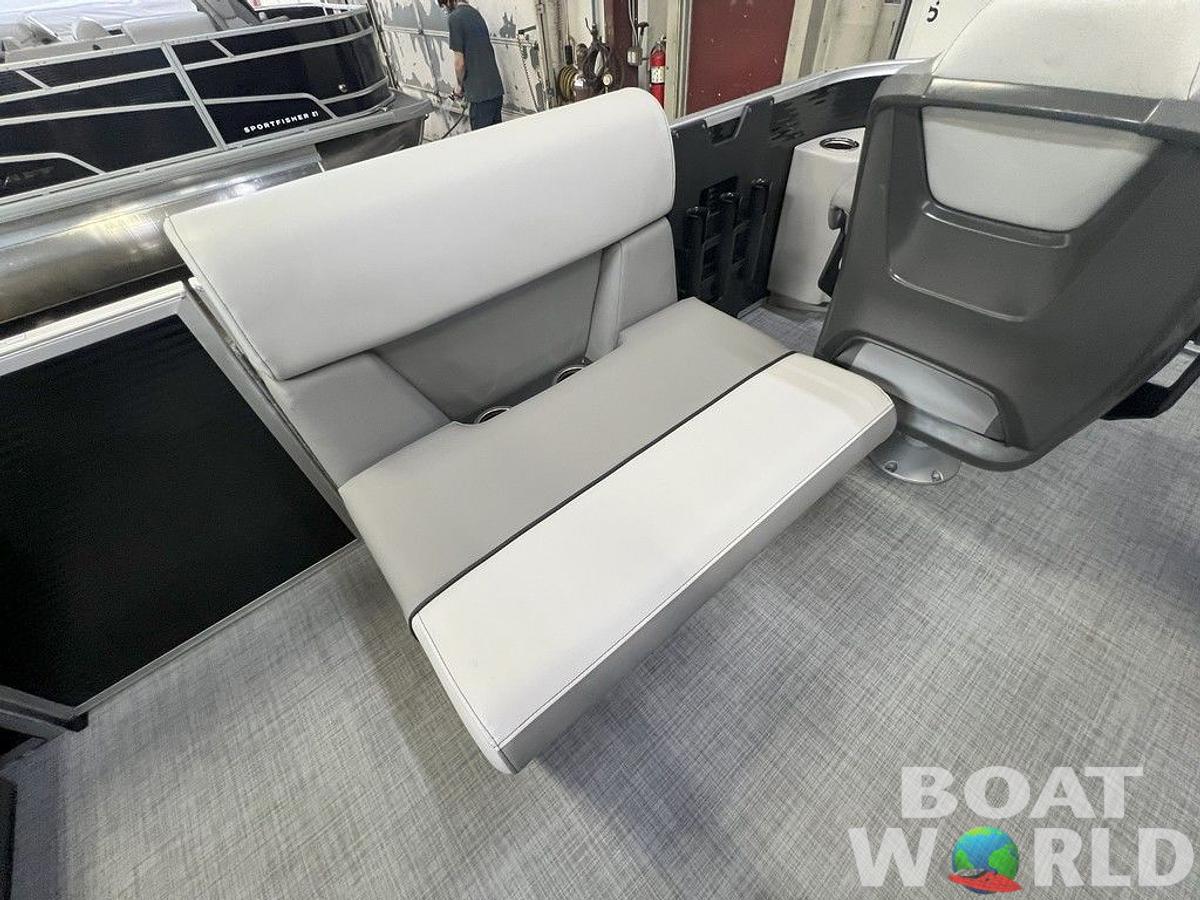 2025 Princecraft 21 Sportfisher 2-S Pontoon & Mercury 4-Stroke EFI