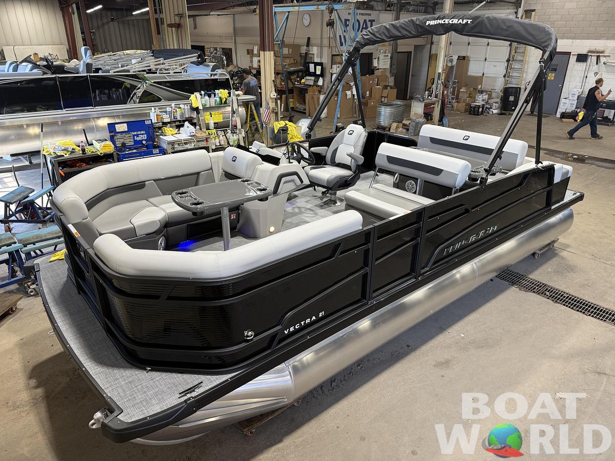 2026 Princecraft Vectra 21 RL Swingback Dinette $30995