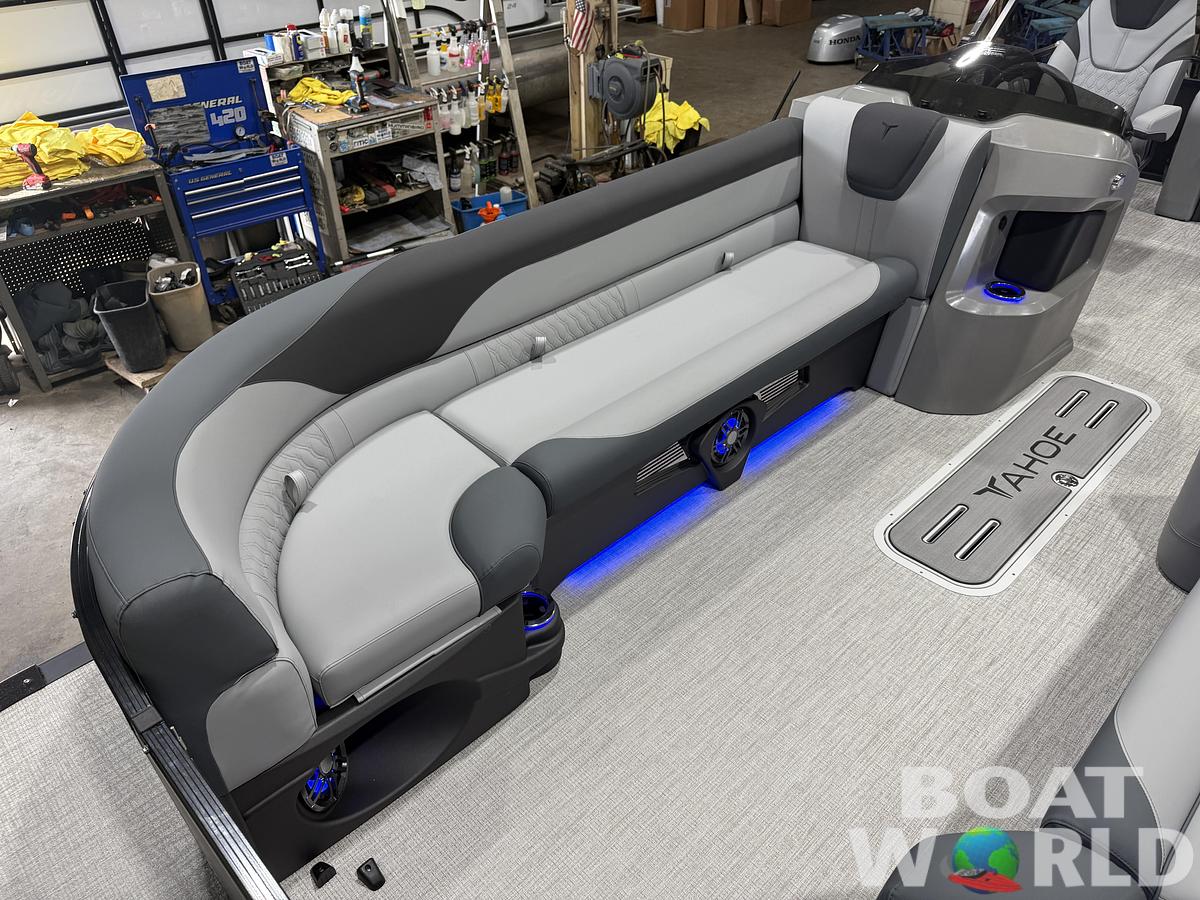 2027 Tahoe LTZ 300HP VRB 2585 Swingback Tritoon $69,995