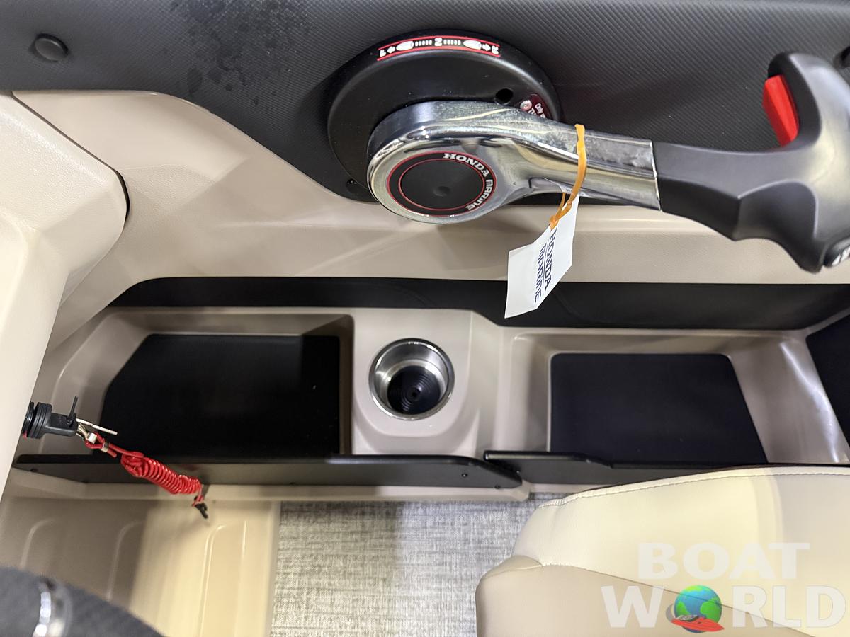 2025 Tahoe Pontoons LTZ 2385 Swingback (VRL) & Honda 4-Stroke EFI